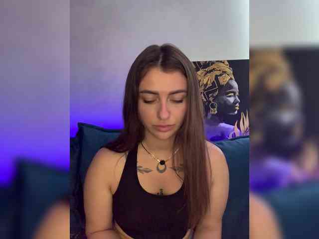 WILDGIRL webcam