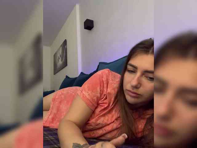 WILDGIRL webcam