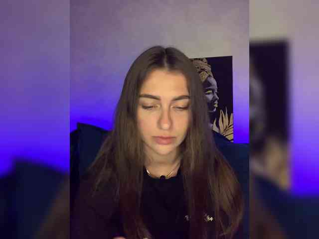 WILDGIRL webcam
