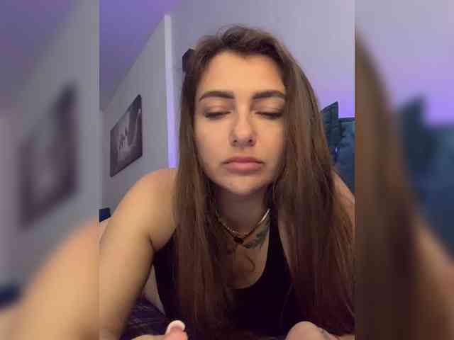 WILDGIRL webcam