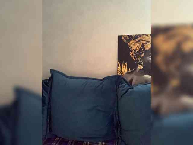WILDGIRL webcam