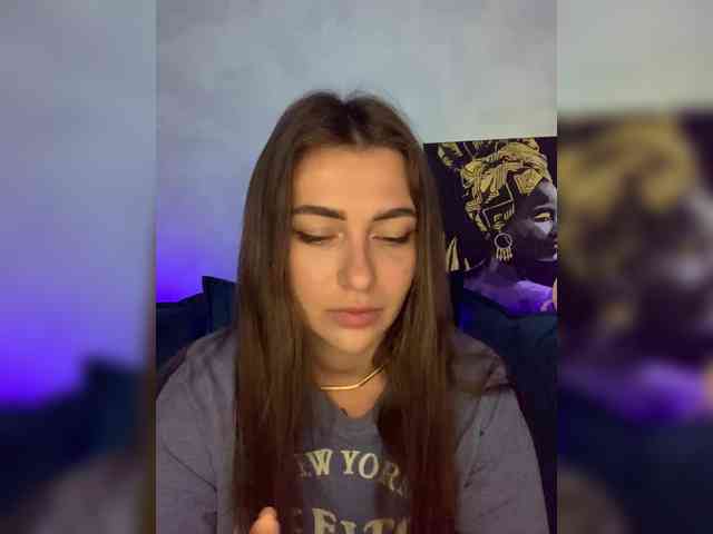 WILDGIRL webcam