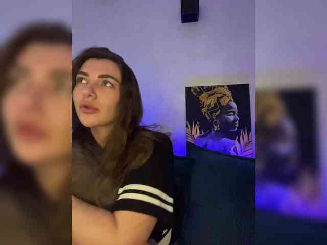 WILDGIRL Live Webcam on BongaCams