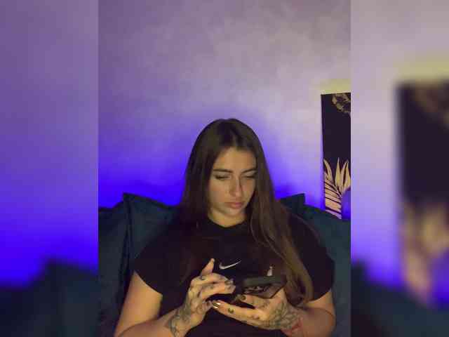 WILDGIRL webcam