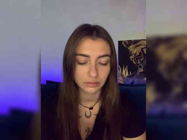 WILDGIRL webcam