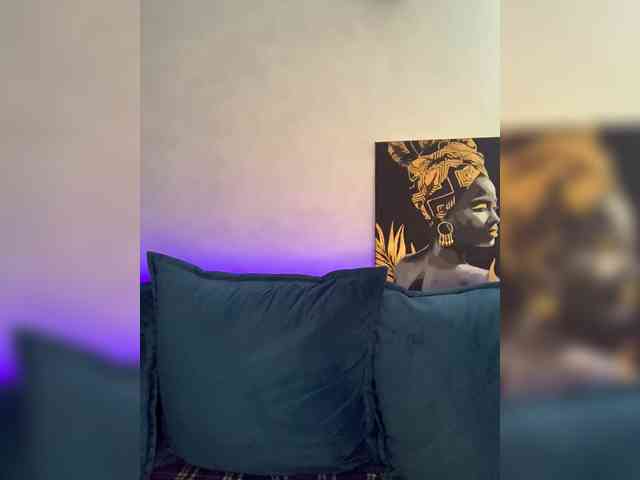WILDGIRL webcam