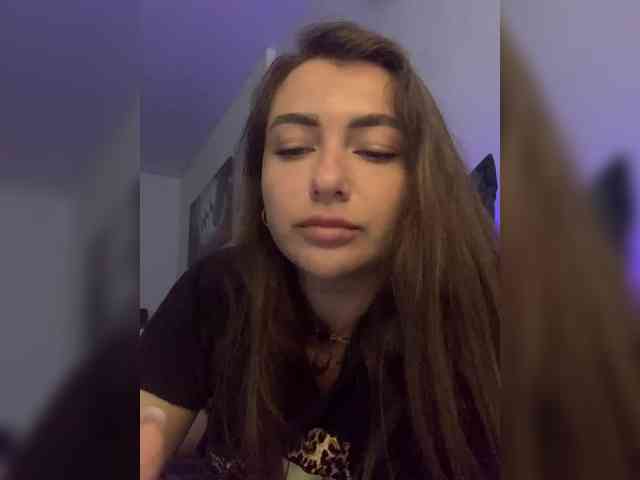 WILDGIRL webcam