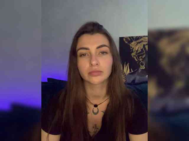 WILDGIRL webcam