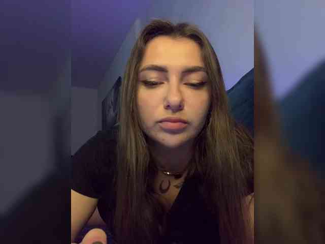 WILDGIRL webcam