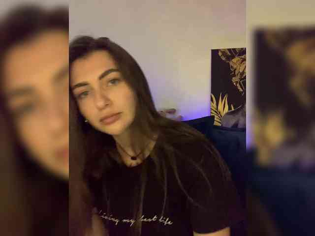 WILDGIRL webcam