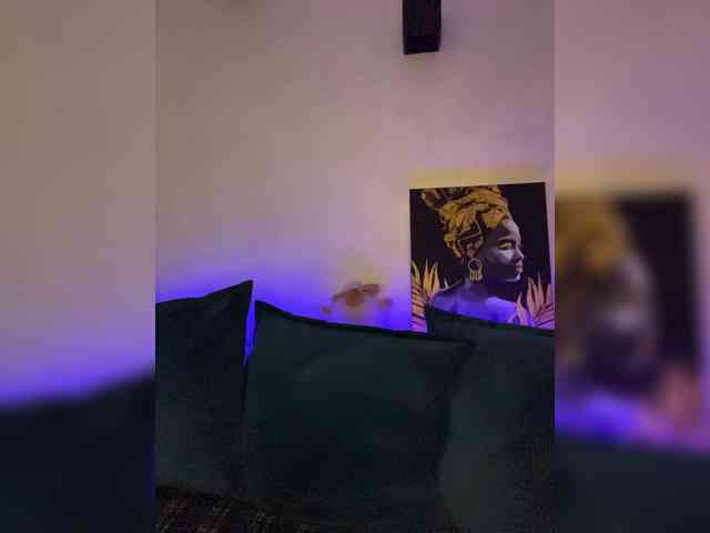 WILDGIRL Live Webcam on BongaCams