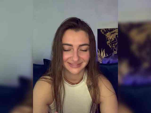 WILDGIRL webcam