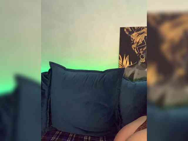 live cam feed WILDGIRL