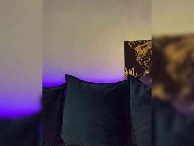 WILDGIRL webcam