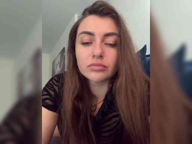 WILDGIRL webcam