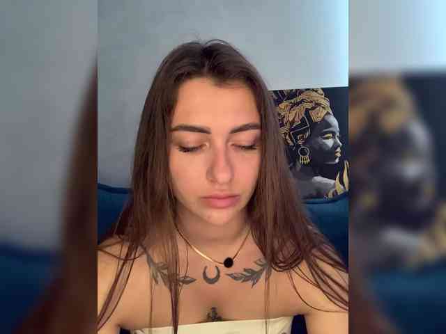WILDGIRL webcam