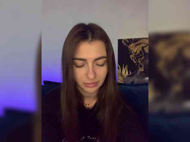 WILDGIRL webcam