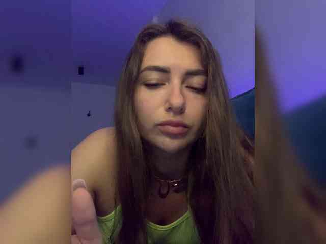 WILDGIRL webcam