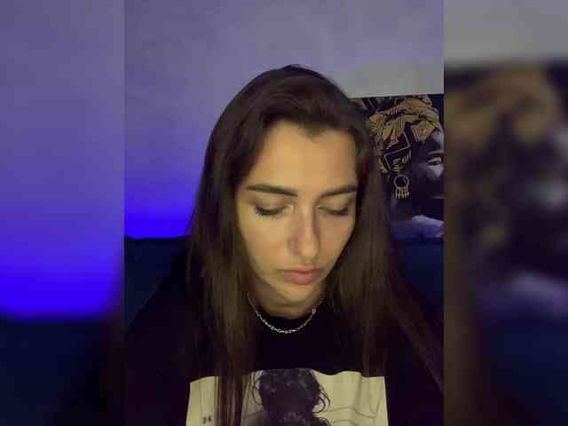 WILDGIRL webcam