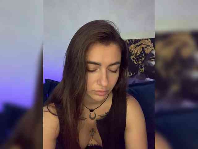 WILDGIRL webcam