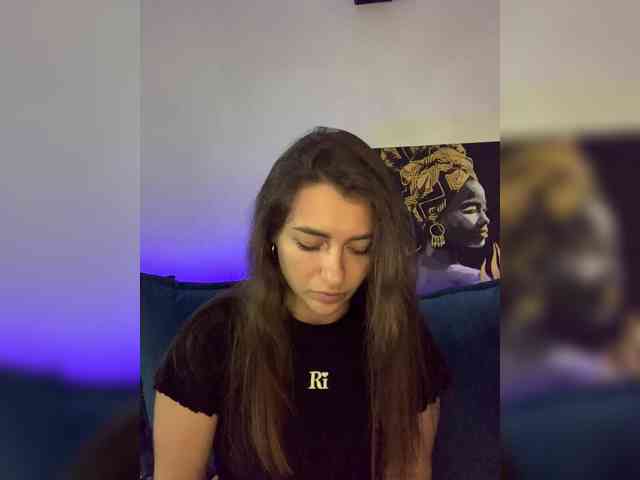 WILDGIRL webcam