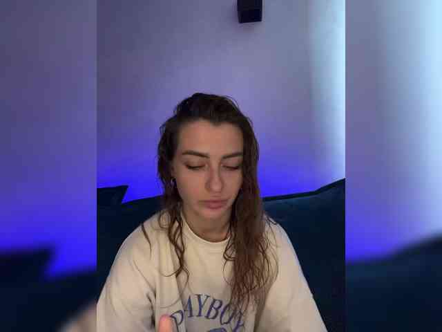 WILDGIRL Live Webcam on BongaCams