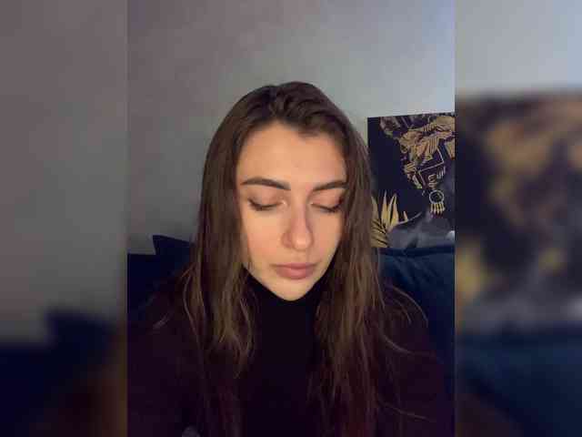 WILDGIRL webcam