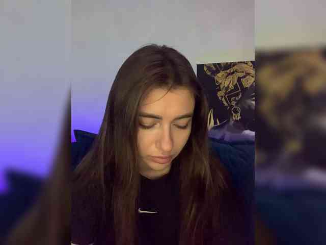 WILDGIRL webcam