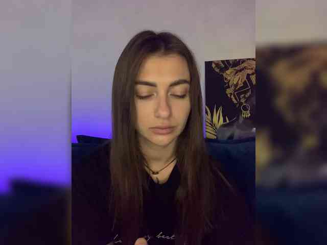WILDGIRL webcam