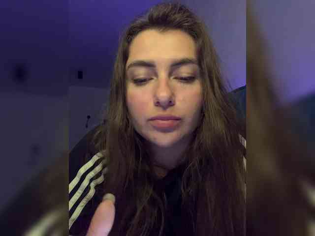 WILDGIRL webcam