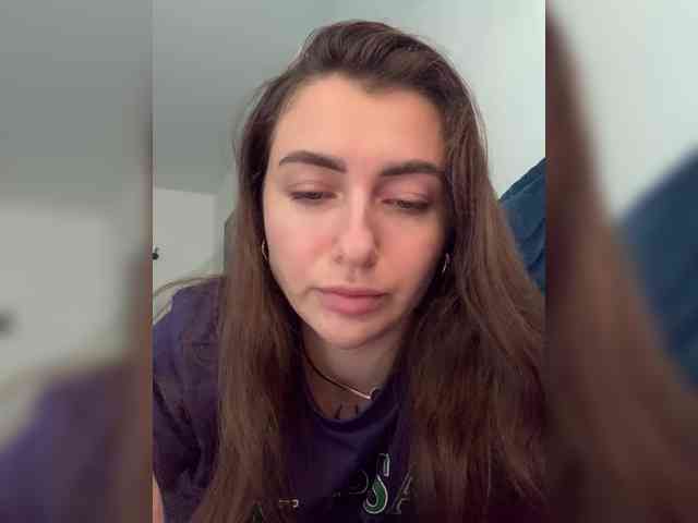 WILDGIRL webcam