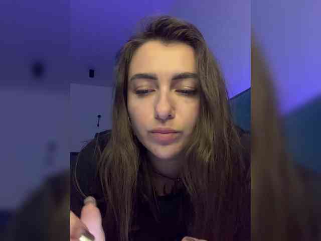 WILDGIRL webcam