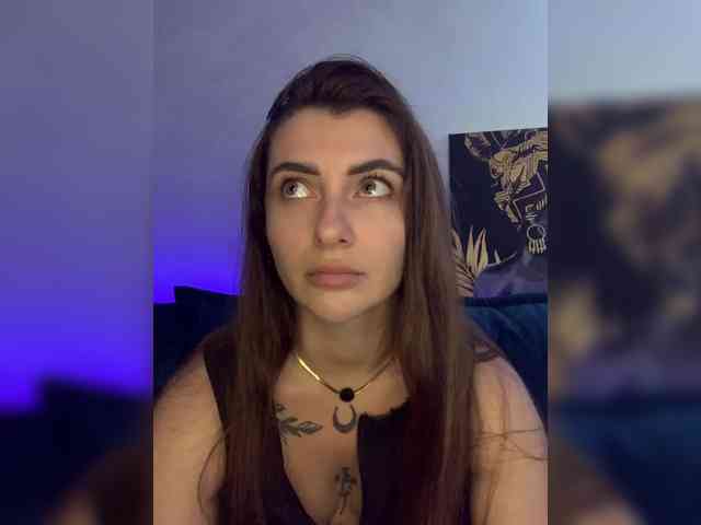 WILDGIRL webcam