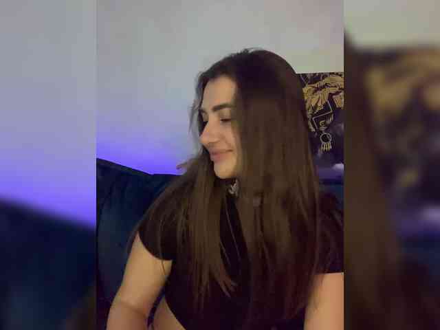 WILDGIRL Live Webcam on BongaCams