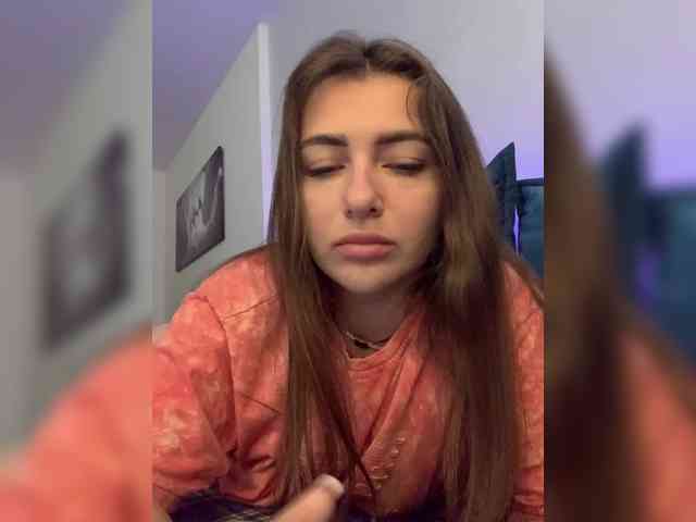 WILDGIRL webcam