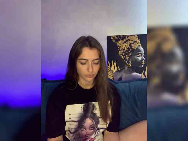 WILDGIRL webcam