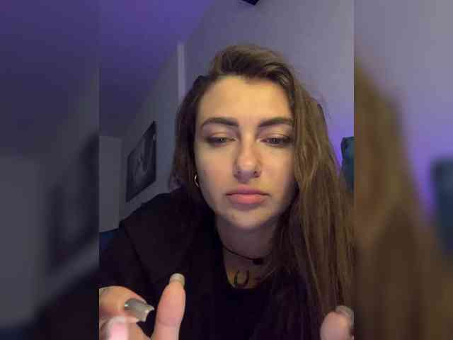 WILDGIRL webcam