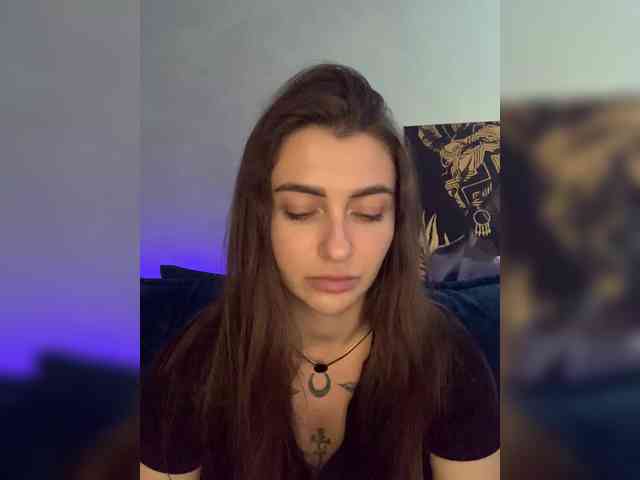 WILDGIRL webcam