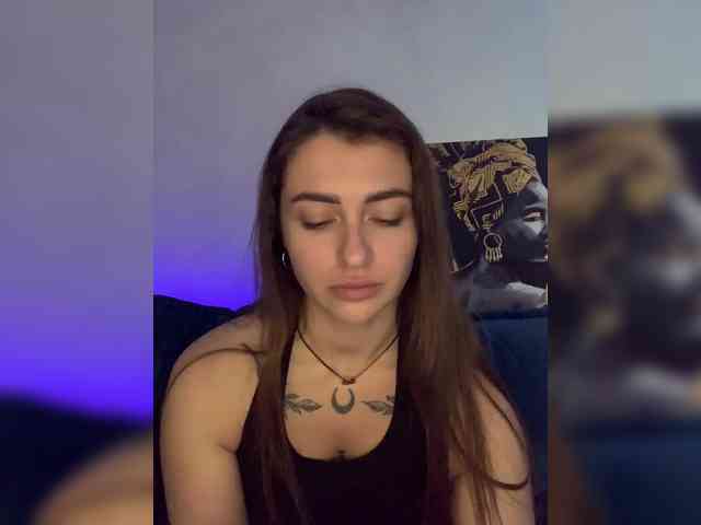 WILDGIRL webcam