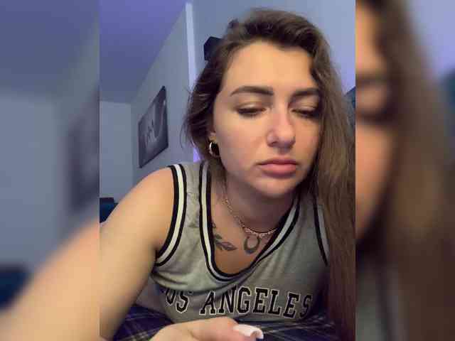 WILDGIRL webcam