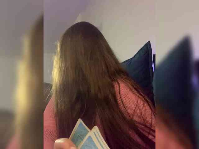 WILDGIRL webcam