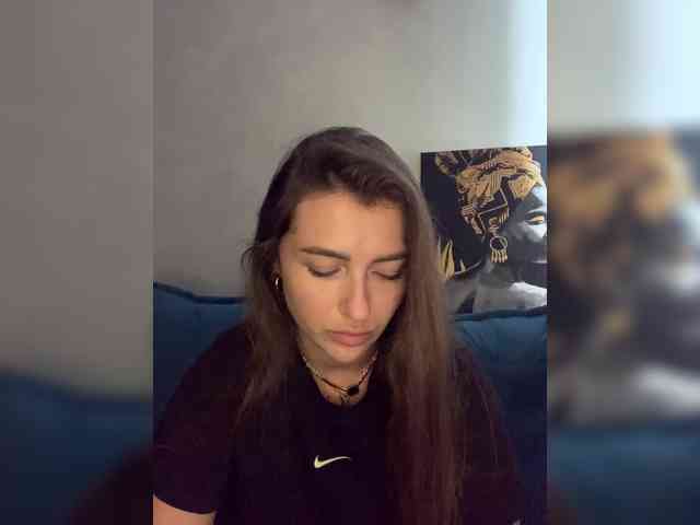 WILDGIRL webcam