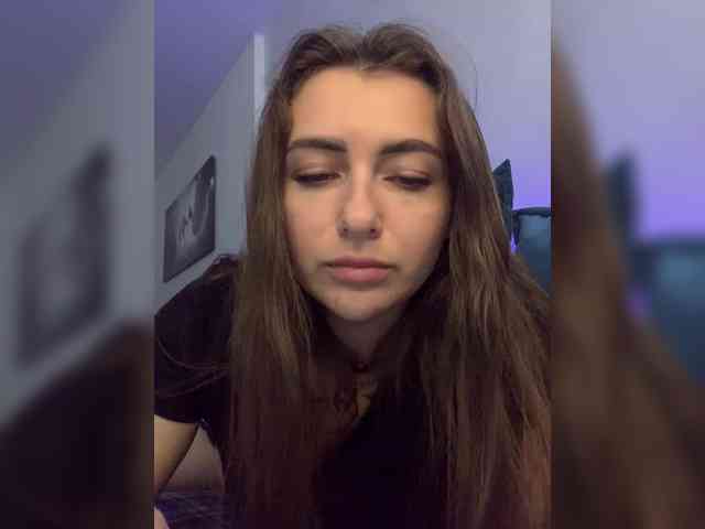 WILDGIRL webcam