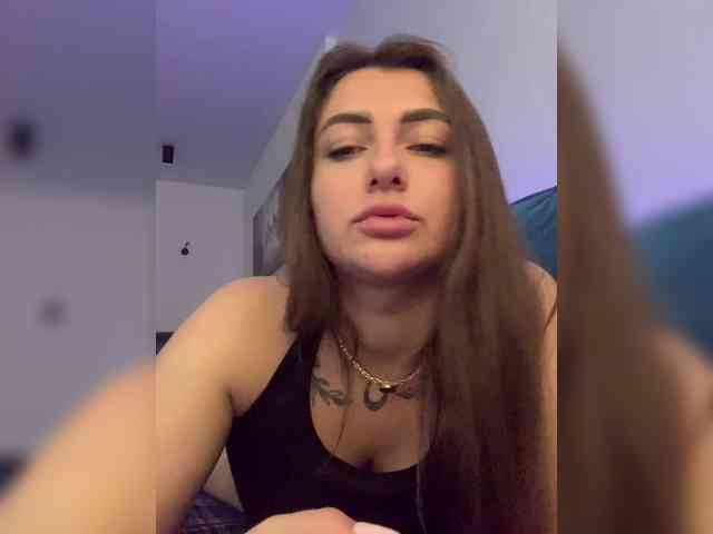 WILDGIRL webcam