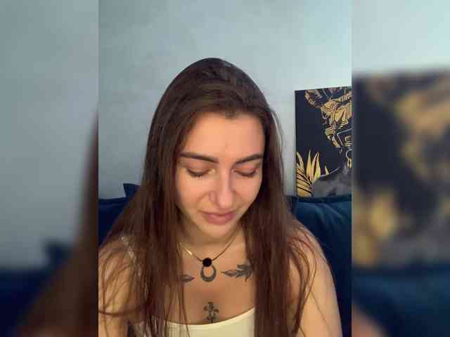 WILDGIRL webcam