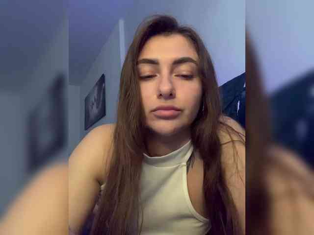 WILDGIRL webcam