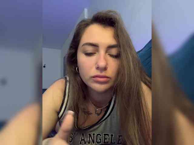 WILDGIRL webcam
