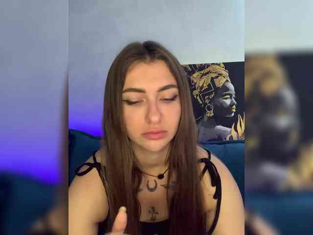 WILDGIRL webcam