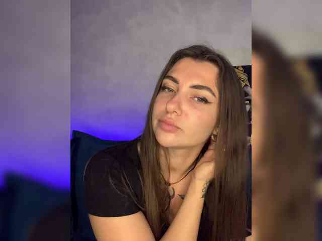 WILDGIRL webcam
