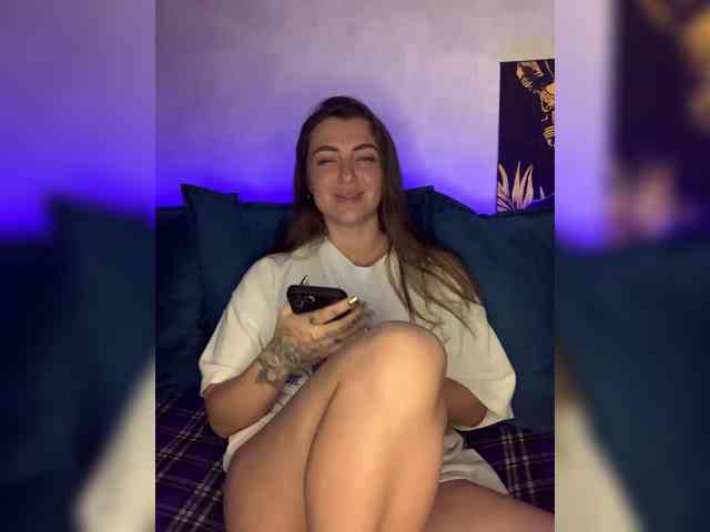 WILDGIRL webcam